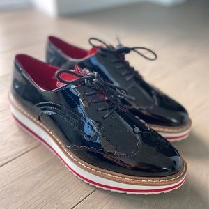 Zara Oxford Shoes - WITH TAGS! Never been worn!